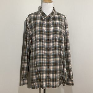L.L. Bean Women's Plaid Long Sleeves Button Down Cotton Flannel Shirt